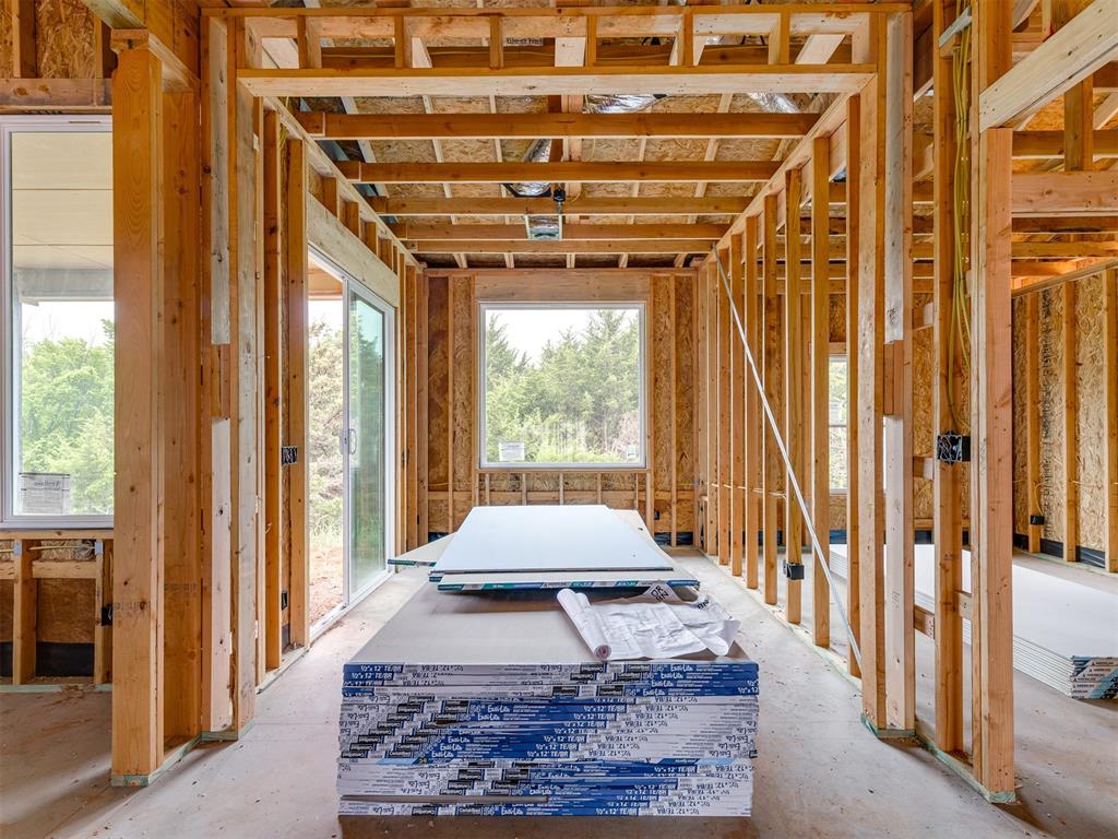 5708 NW 154th Terrace