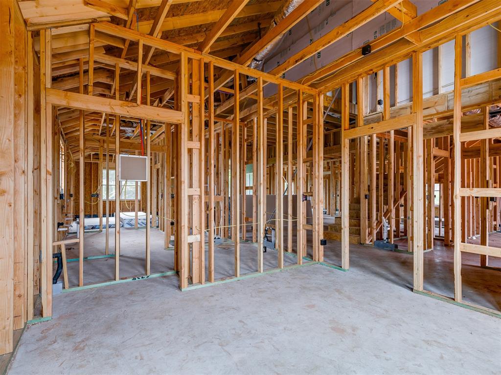 5708 NW 154th Terrace