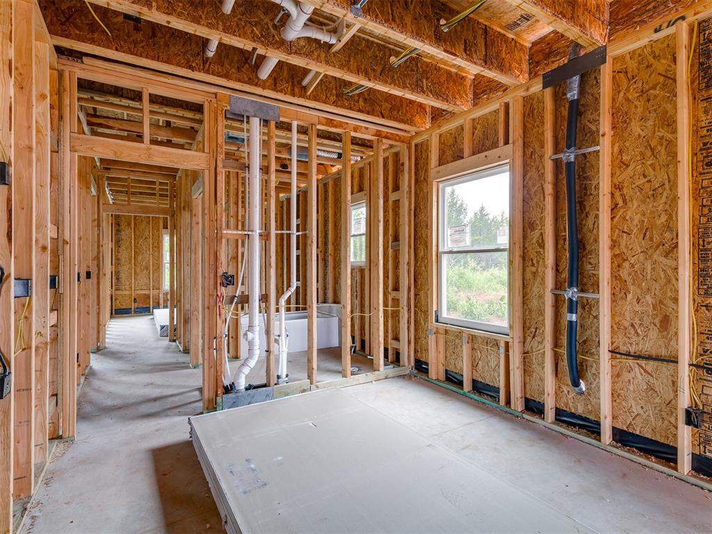 5708 NW 154th Terrace