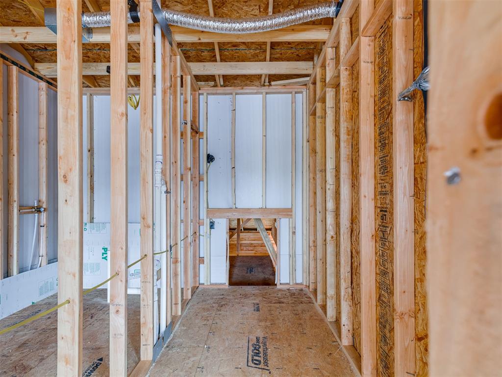 5708 NW 154th Terrace