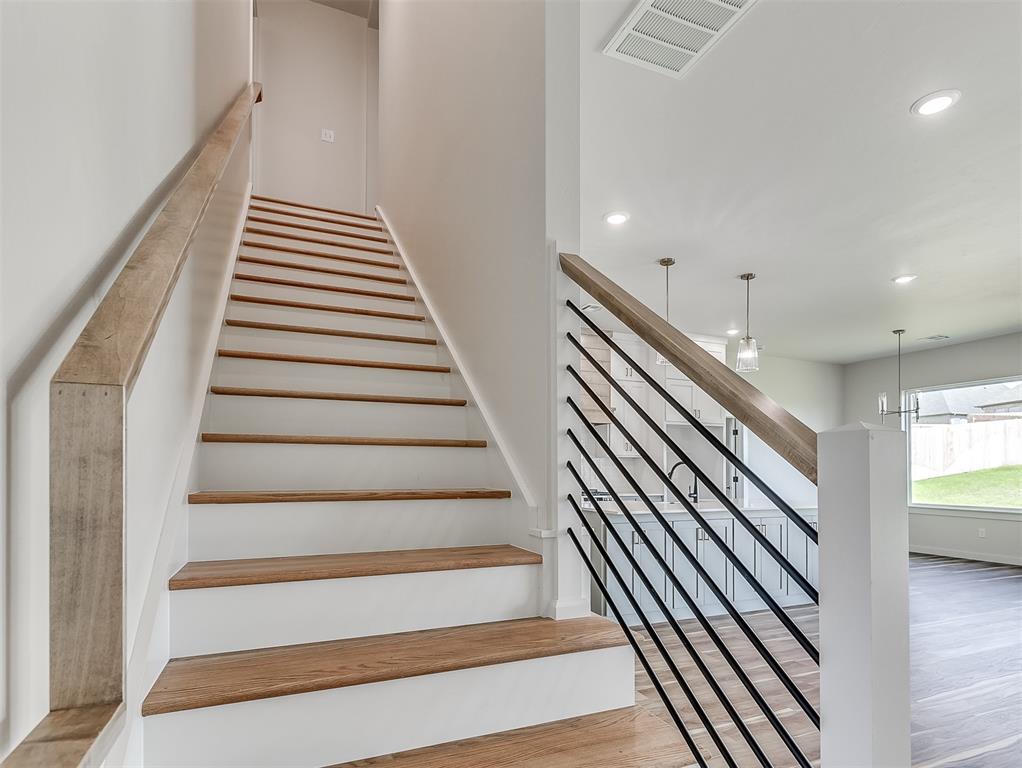 6117 Kinnick Drive