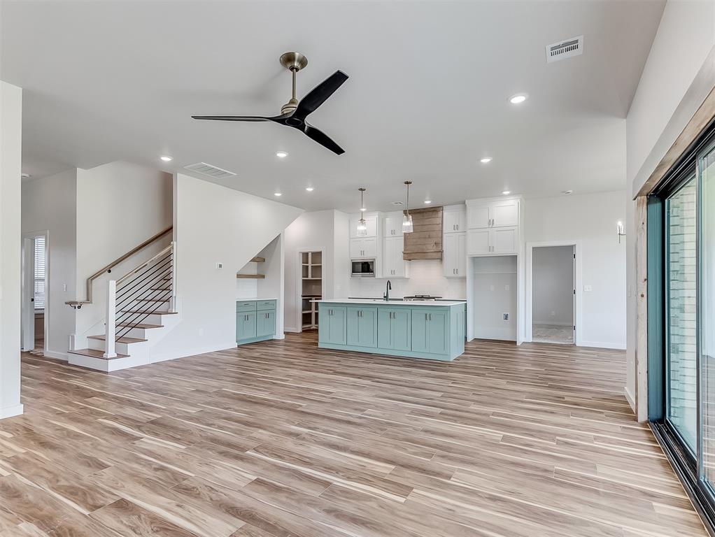 6117 Kinnick Drive
