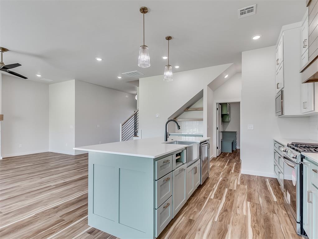 6117 Kinnick Drive