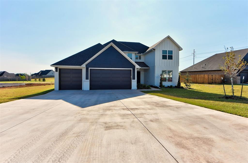 118 NE Primrose Point Avenue