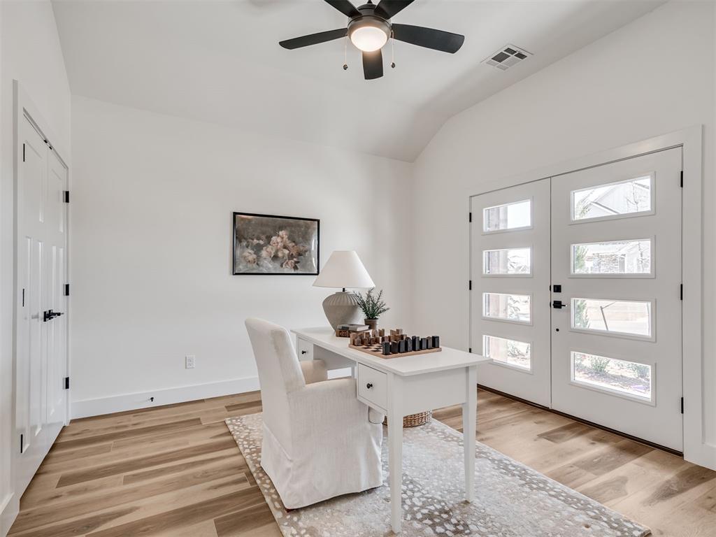 15504 Echo Park Drive