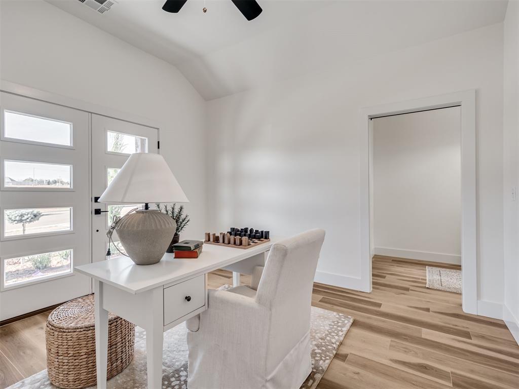 15504 Echo Park Drive