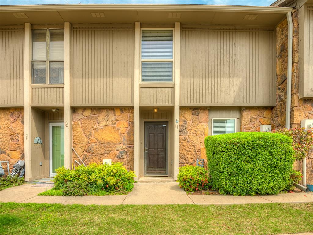 7011 Lakeshore Drive