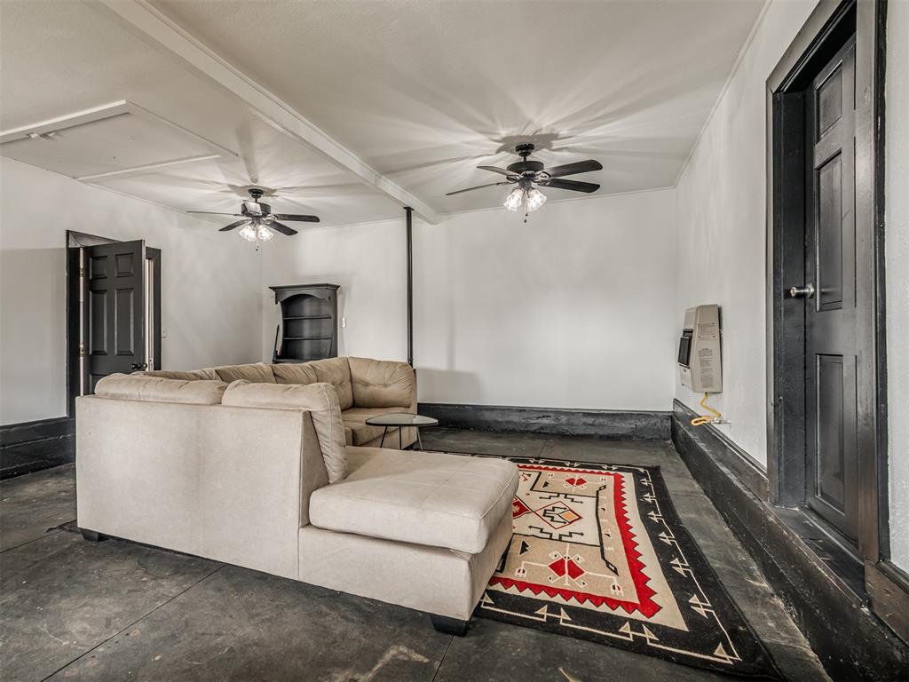 116 S 11th Street