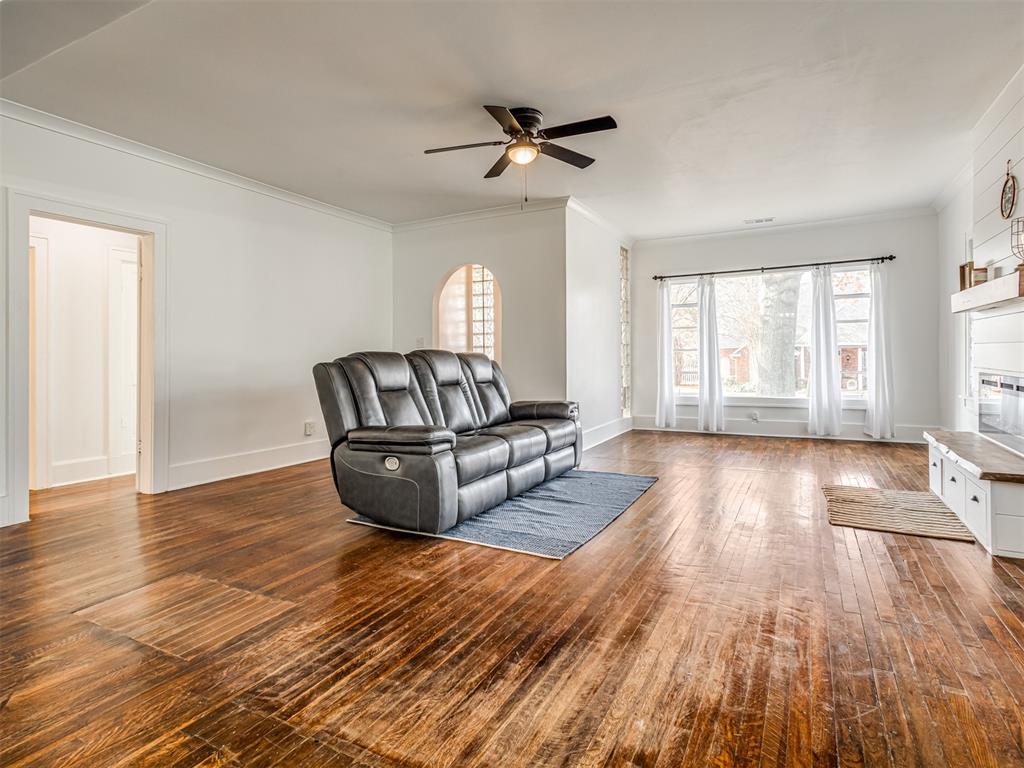 116 S 11th Street