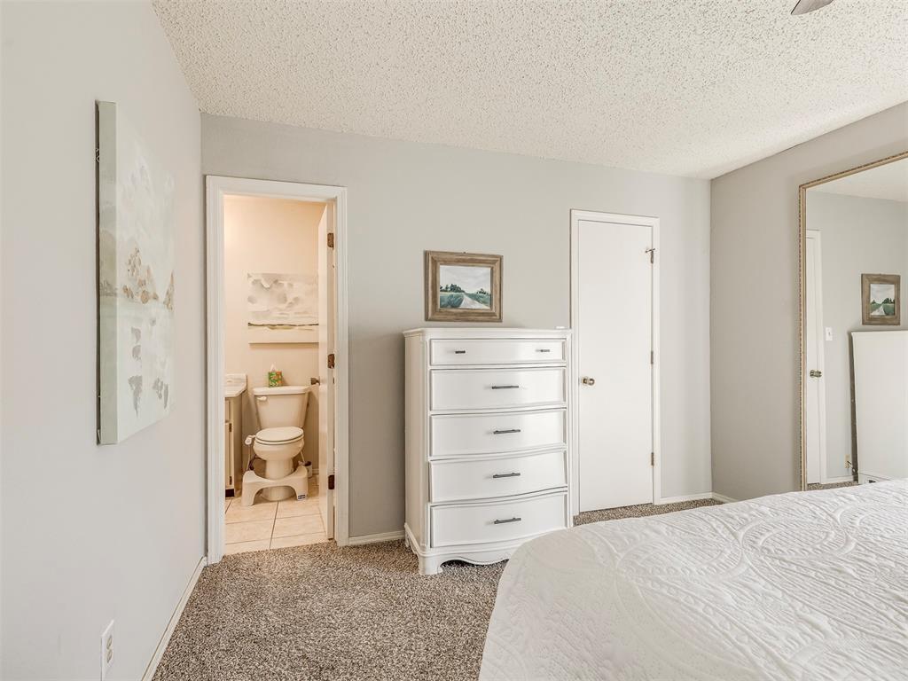 7009 Lakeshore Drive