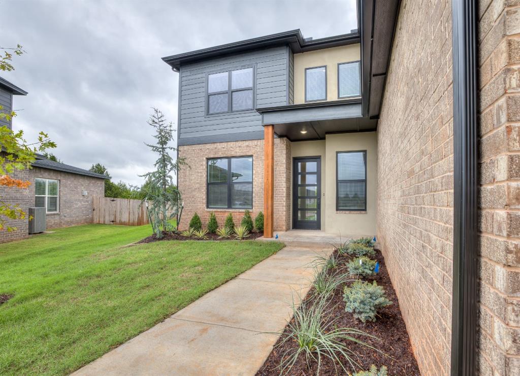 5820 NW 154th Terrace