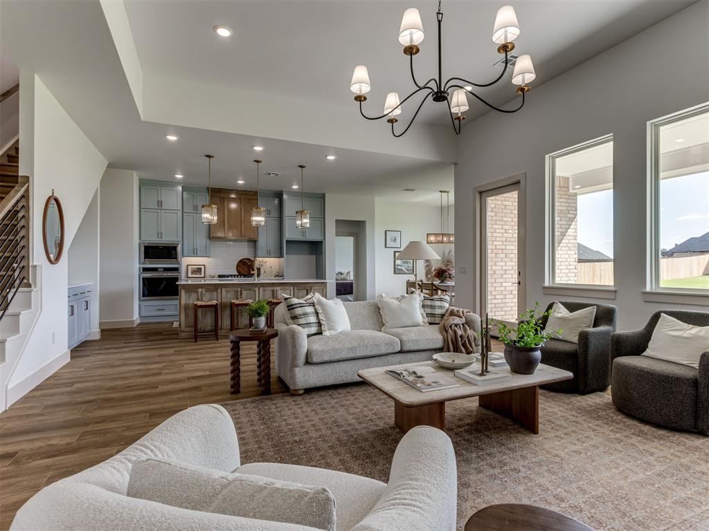 296 NE Primrose Point Avenue