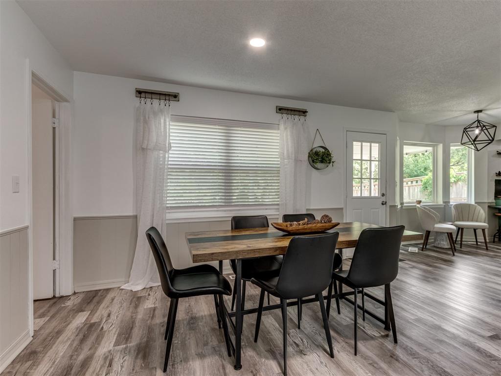 1033 Mockingbird Lane