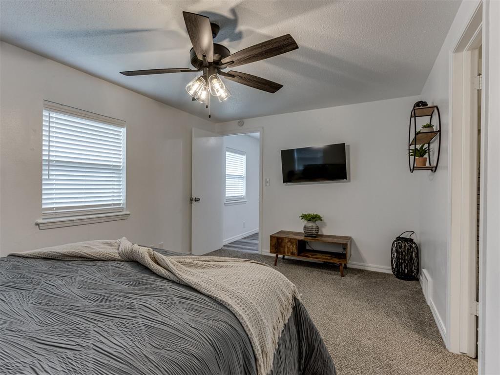 1033 Mockingbird Lane