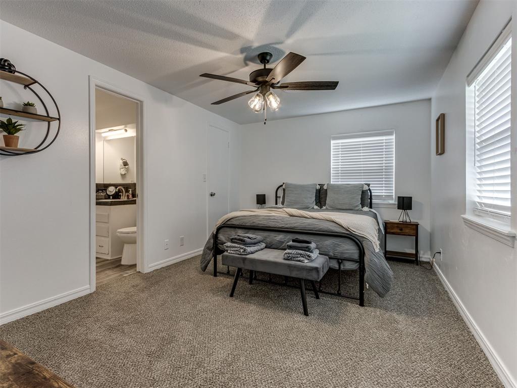 1033 Mockingbird Lane
