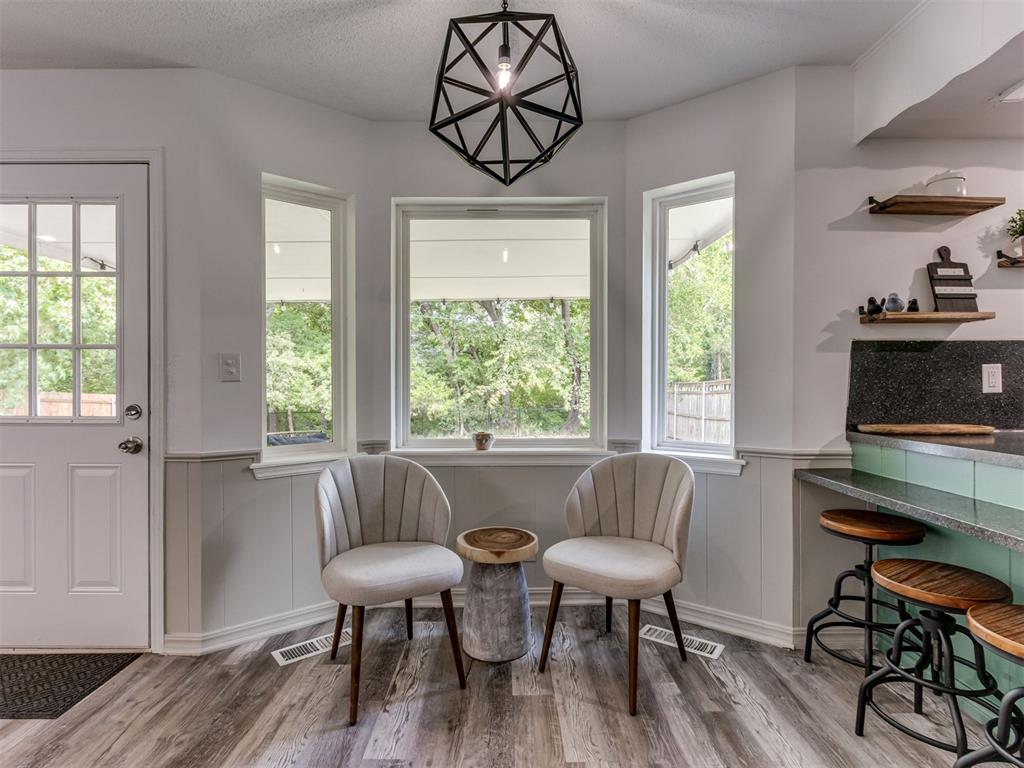 1033 Mockingbird Lane