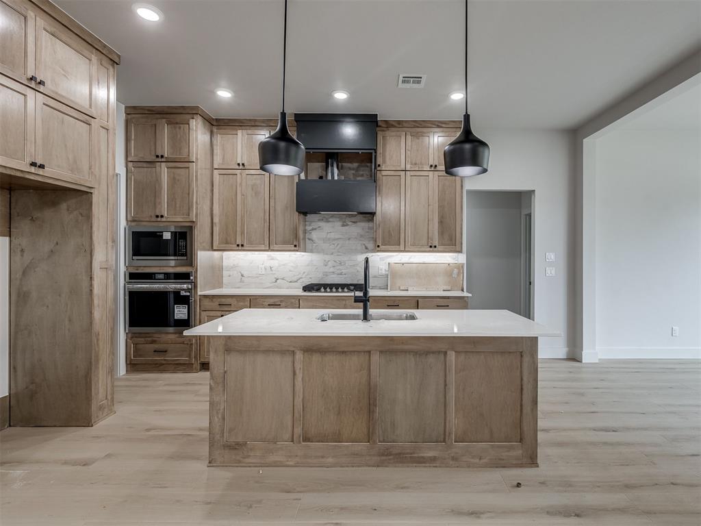 5613 NW 154th Terrace