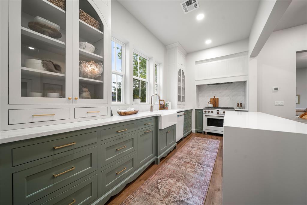 18313 Wishing Well Way