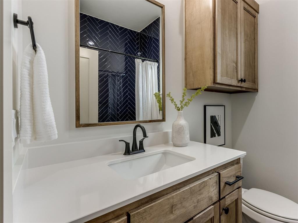 5709 NW 154th Terrace