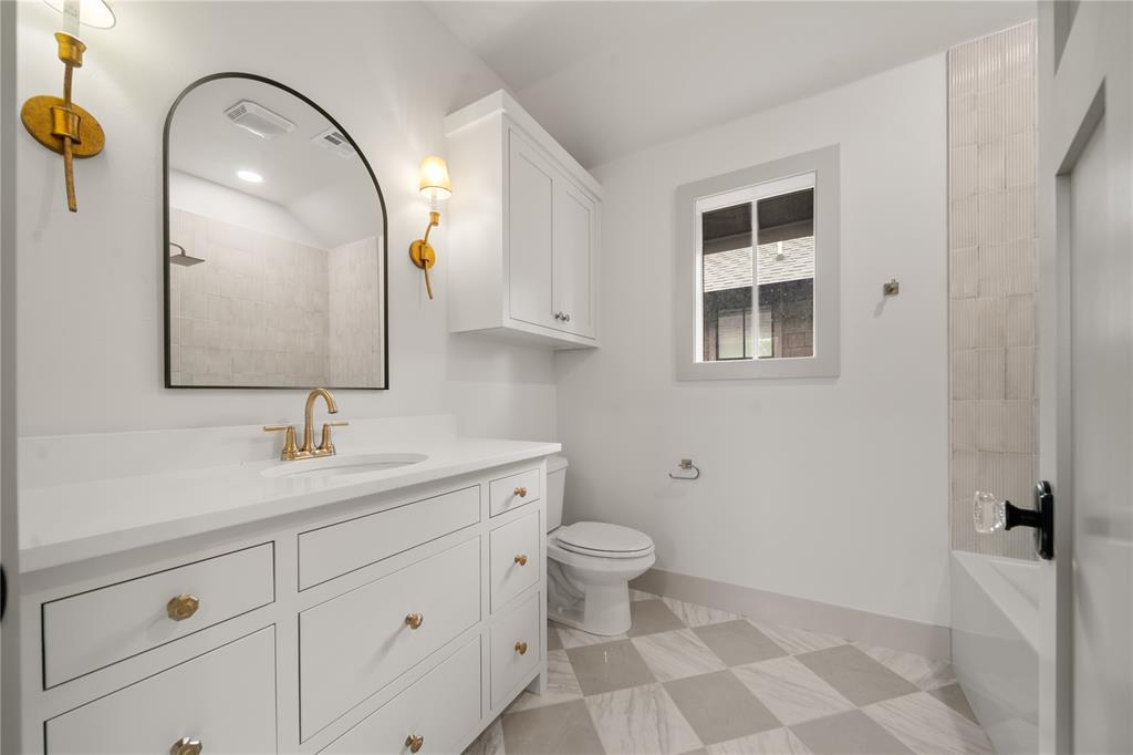 18266 Willowbrooke Court