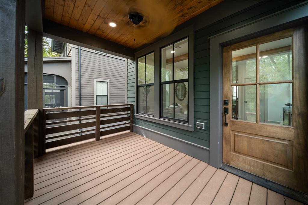 18266 Willowbrooke Court