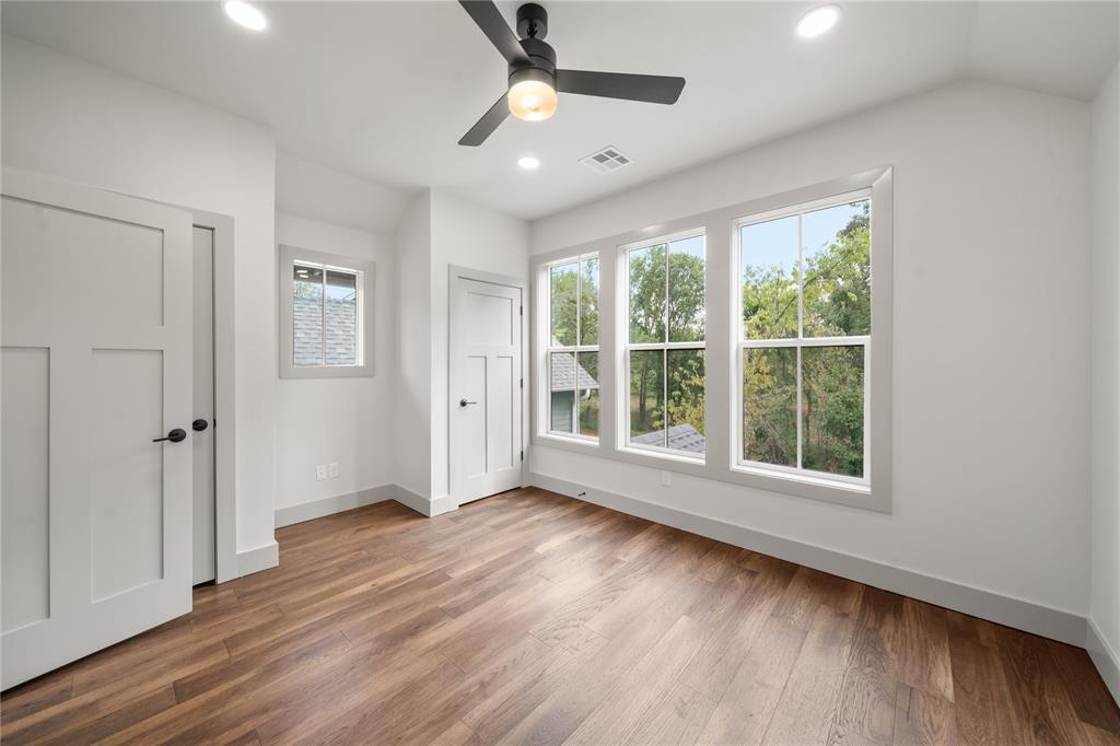 18266 Willowbrooke Court