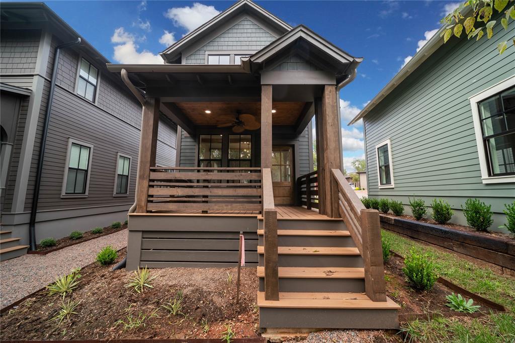 18266 Willowbrooke Court