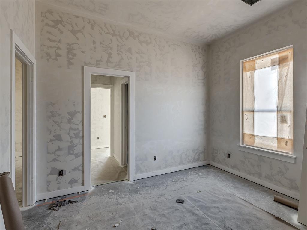 14133 North Ridge Drive