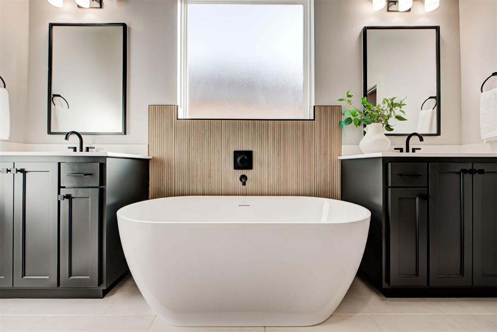 5613 NW 154th Terrace