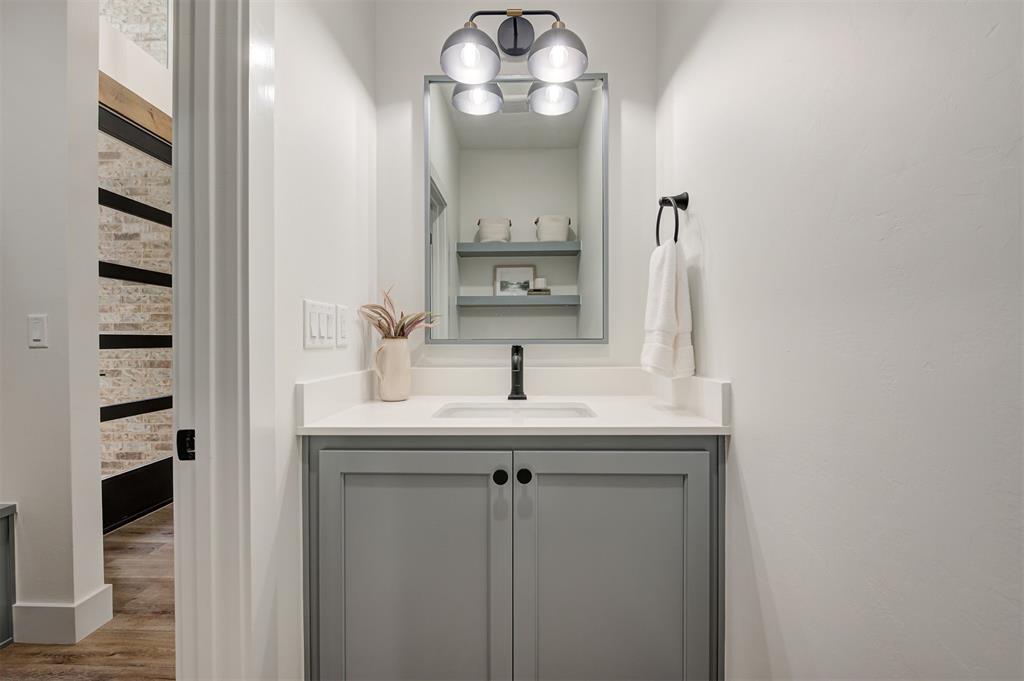 5620 NW 154th Terrace