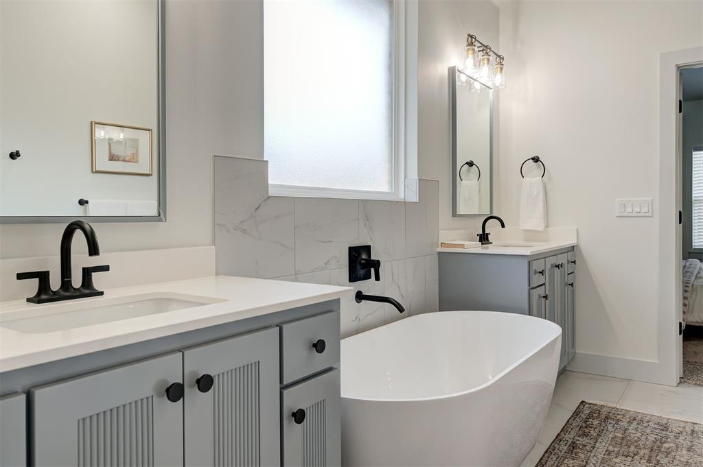 5620 NW 154th Terrace