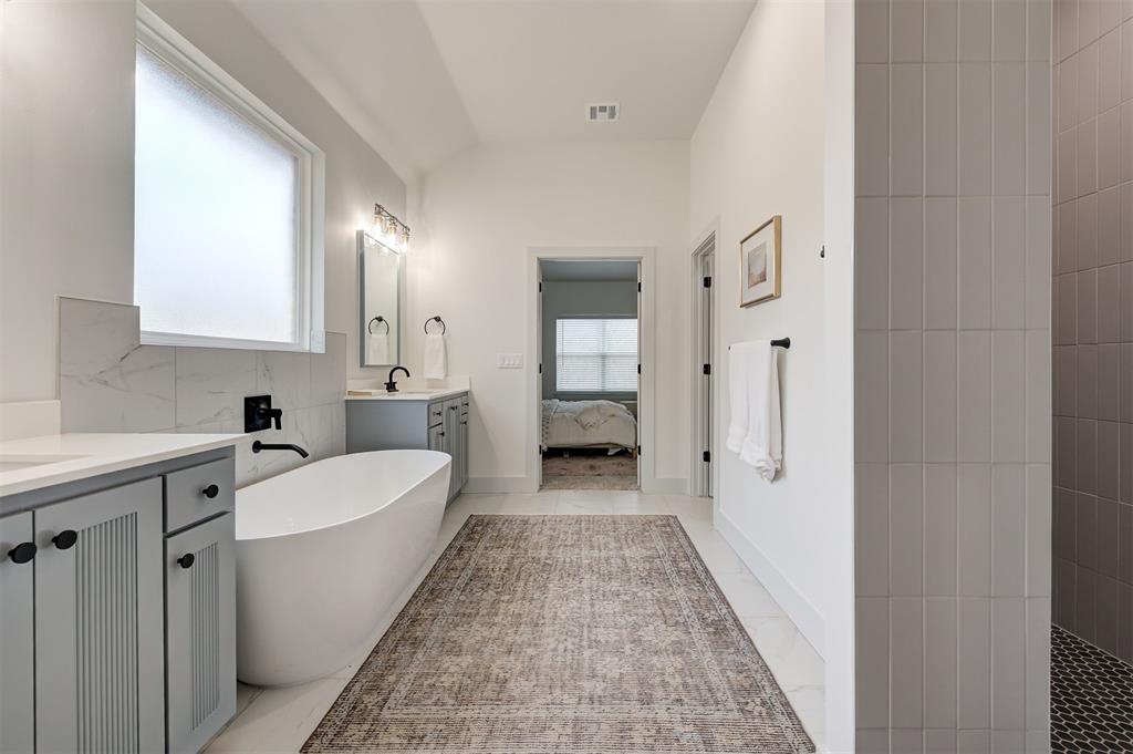 5620 NW 154th Terrace