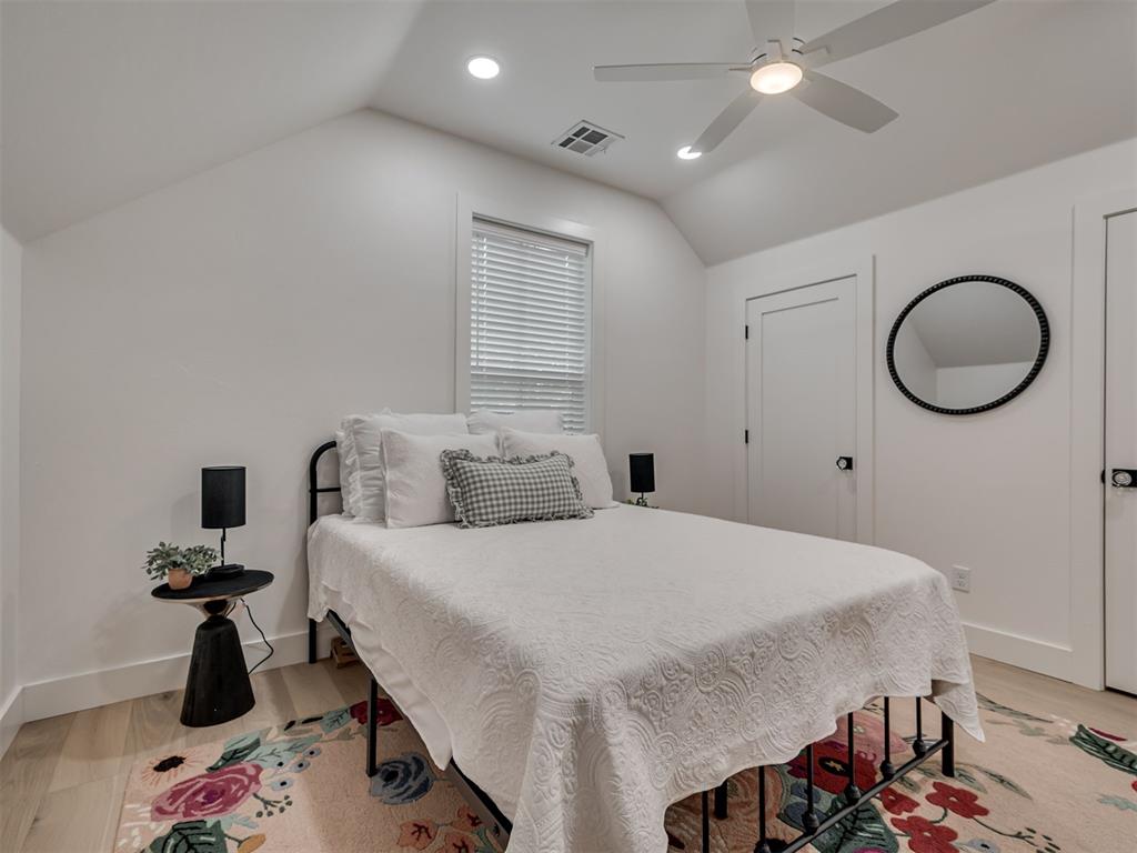 18246 Willowbrooke Court