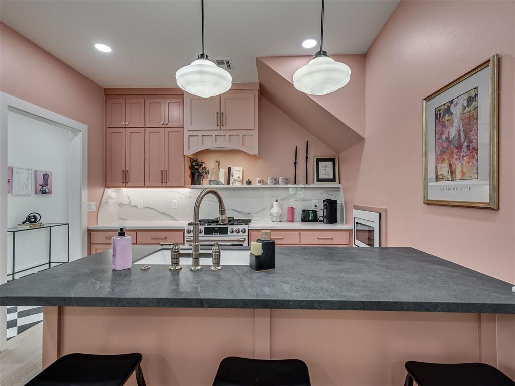 18246 Willowbrooke Court