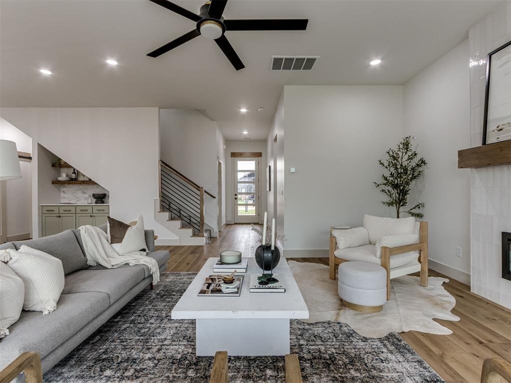 5709 NW 154th Terrace