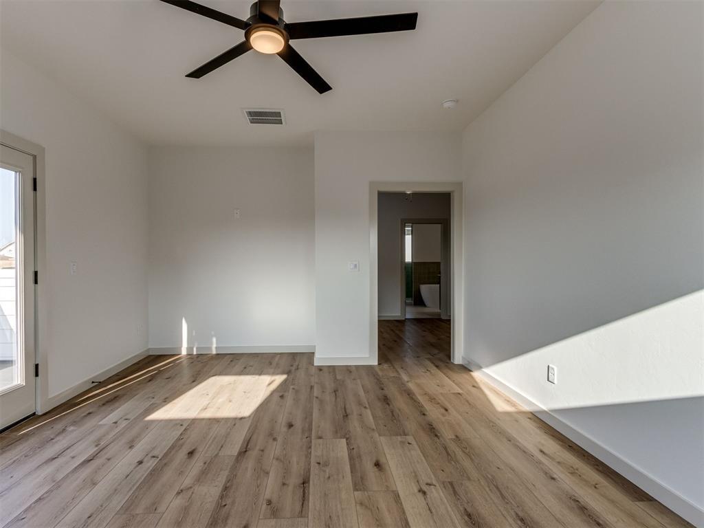 5709 NW 154th Terrace