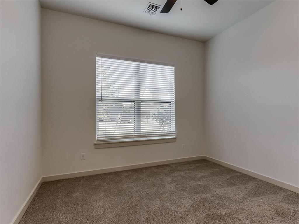 5709 NW 154th Terrace