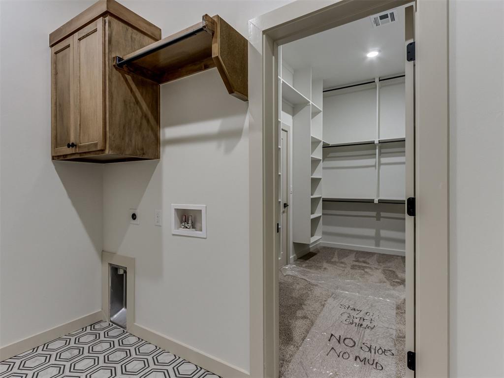 5709 NW 154th Terrace