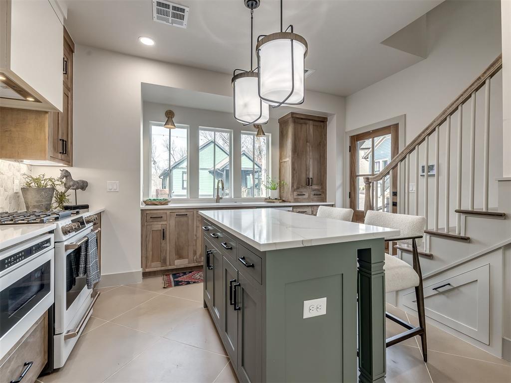 18266 Willowbrooke Court