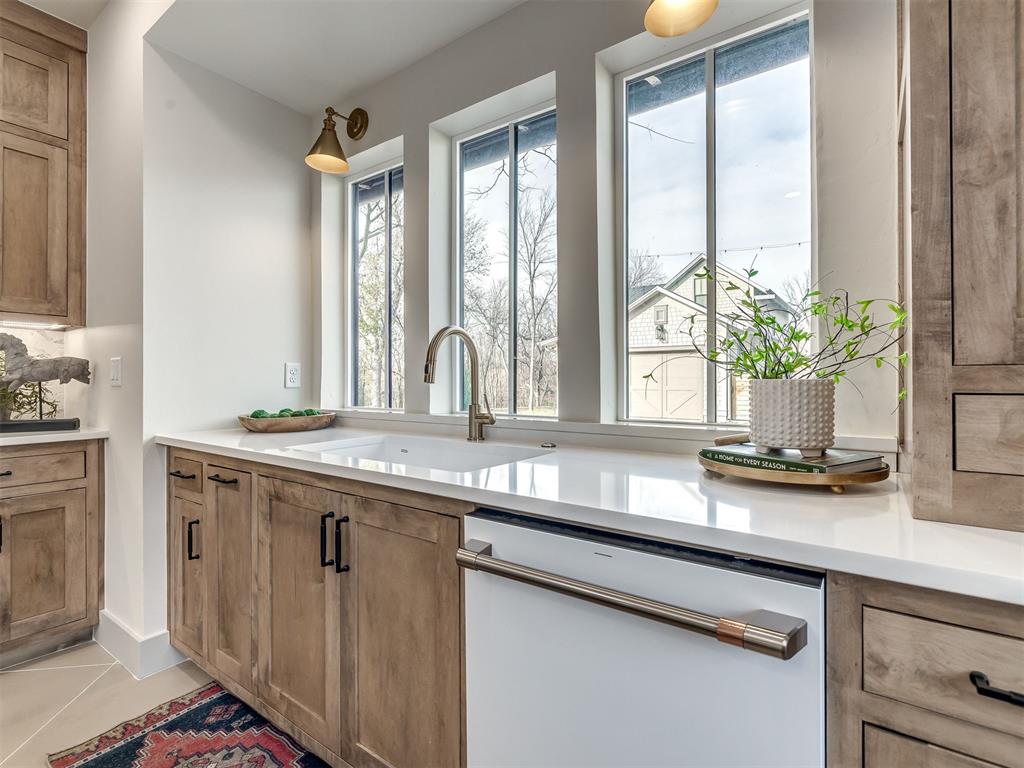 18266 Willowbrooke Court