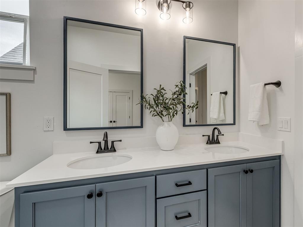 5808 NW 154th Terrace