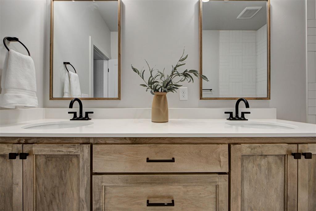 5613 NW 154th Terrace