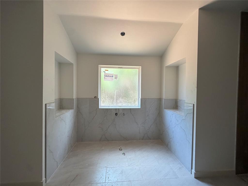14117 North Ridge Drive