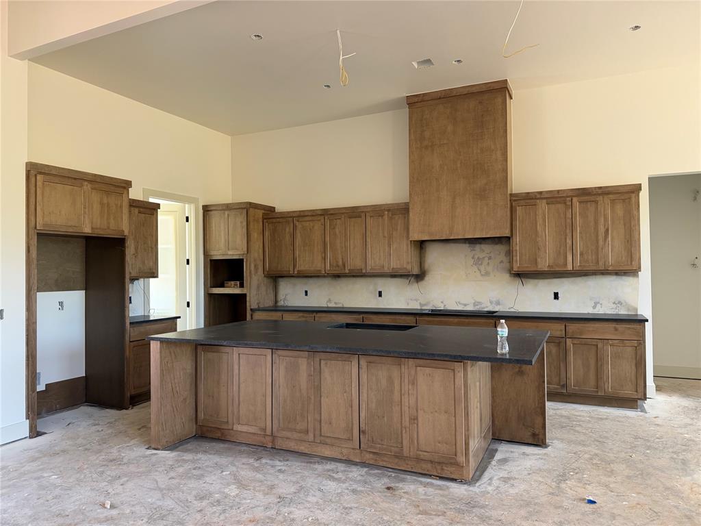 14117 North Ridge Drive