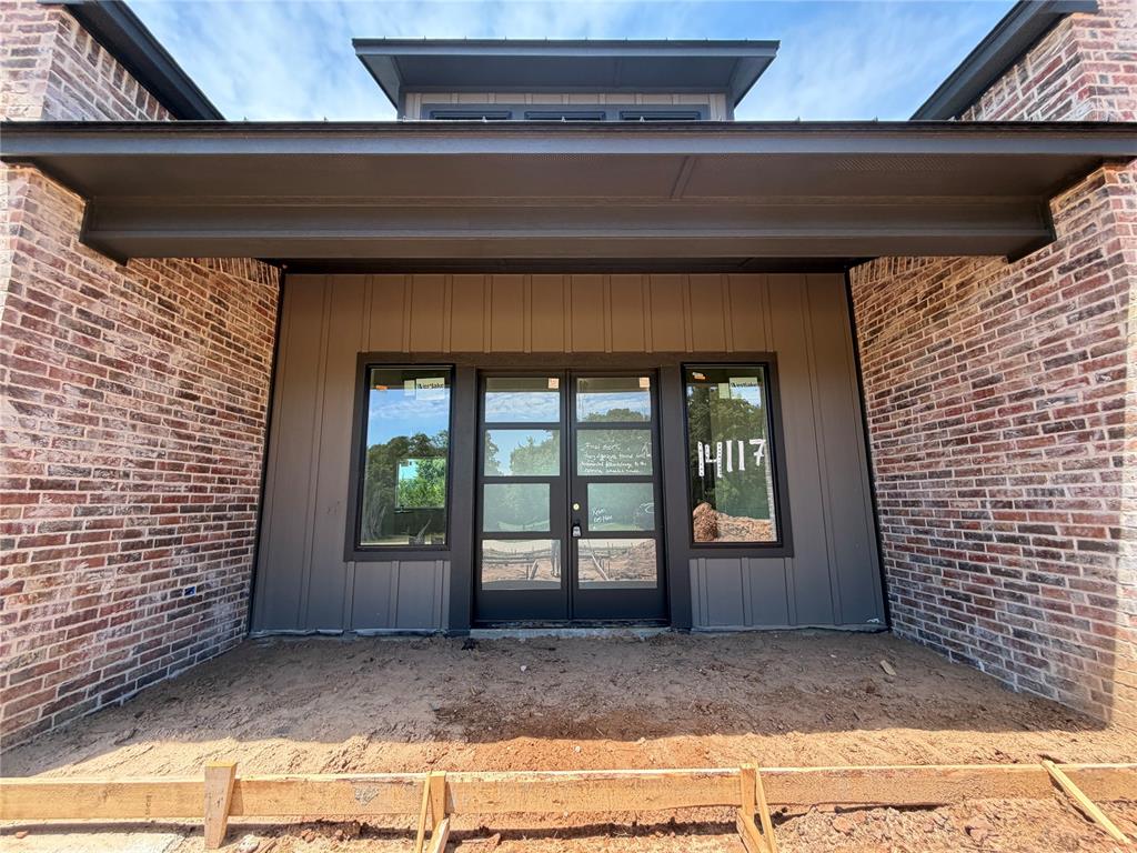 14117 North Ridge Drive