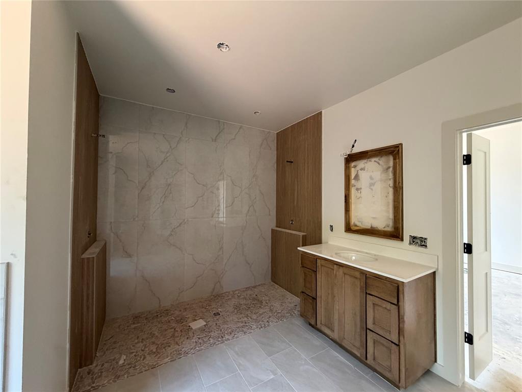 14117 North Ridge Drive