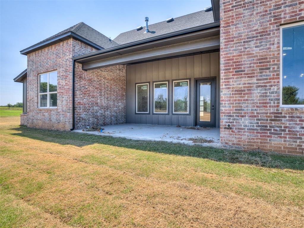 14117 North Ridge Drive