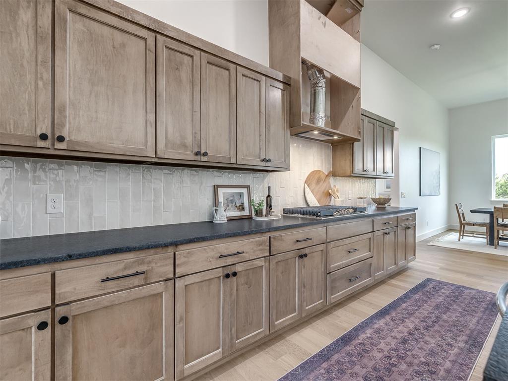 14117 North Ridge Drive