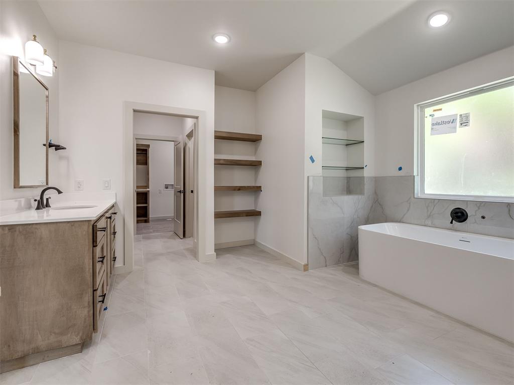 14117 North Ridge Drive