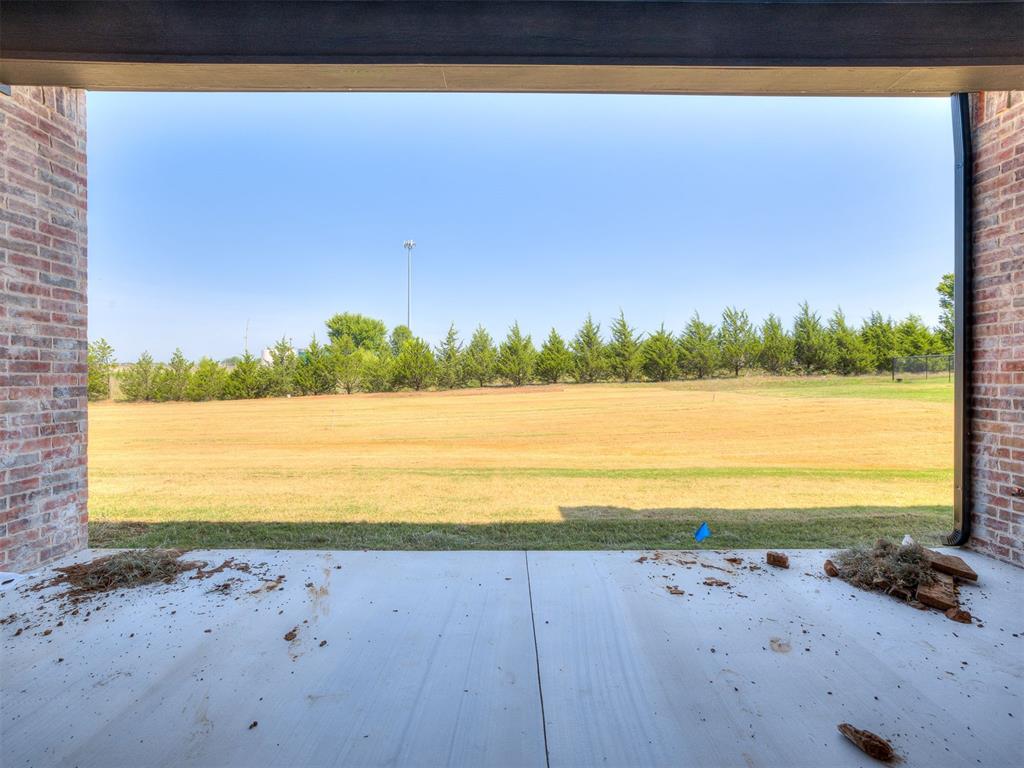 14117 North Ridge Drive